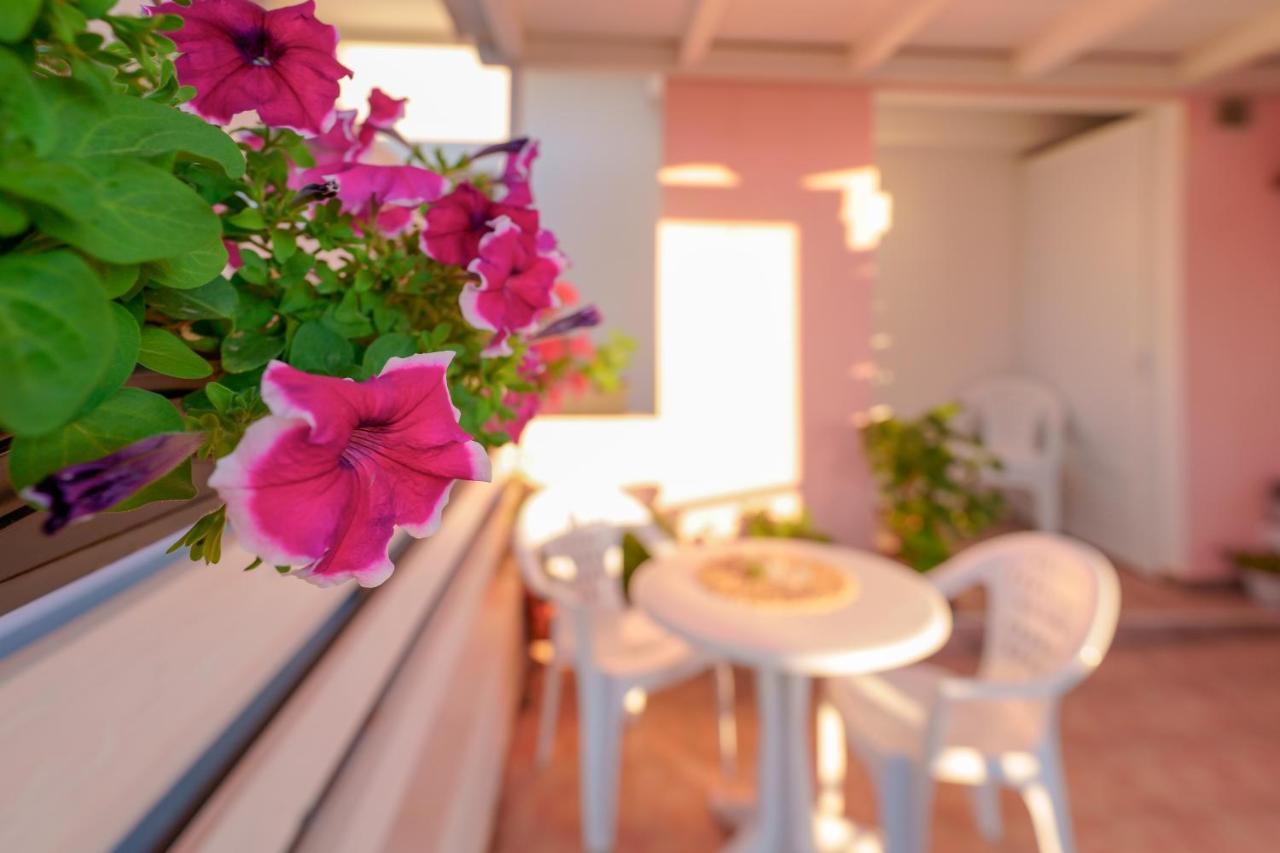 Nue Rooms Cagliari Exterior foto